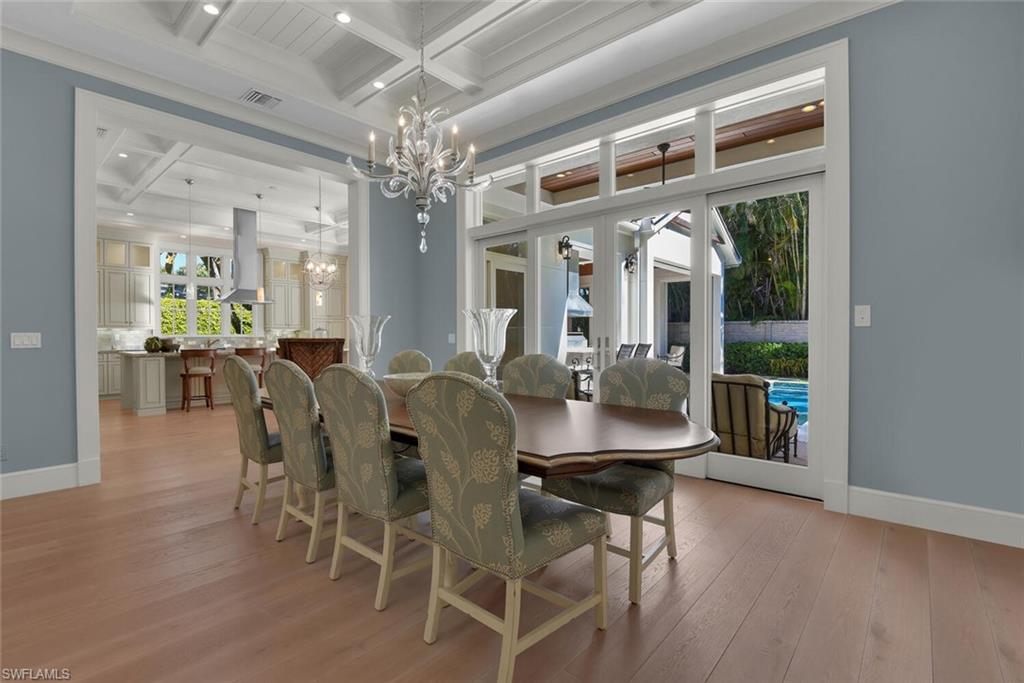 2250 Crayton Road Naples, FL 34103 - Photo 30 of 49