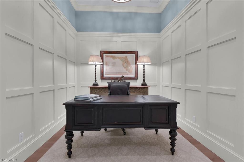 2250 Crayton Road Naples, FL 34103 - Photo 44 of 49