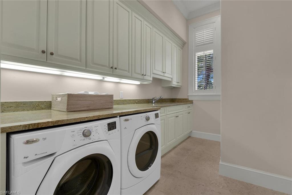 2250 Crayton Road Naples, FL 34103 - Photo 46 of 49