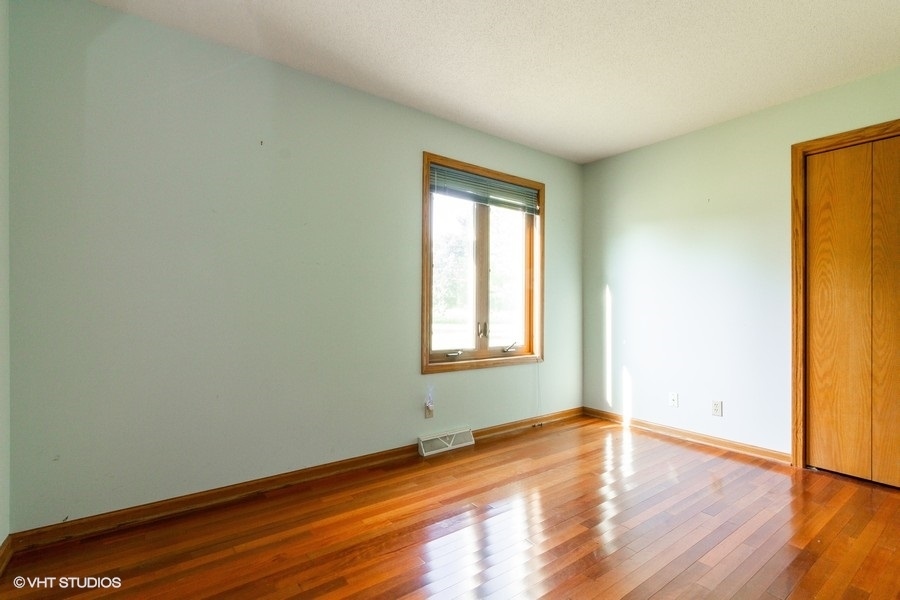 10080 Anderson Road North Capron, IL 61012 - Photo 10 of 19 Gallery Image 10