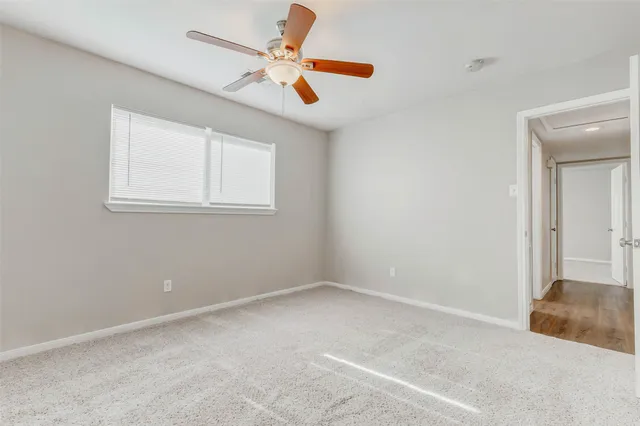 $2,095 | 15531 Edenvale Street, Friendswood, TX 77546