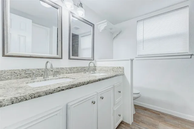 $2,095 | 15531 Edenvale Street, Friendswood, TX 77546