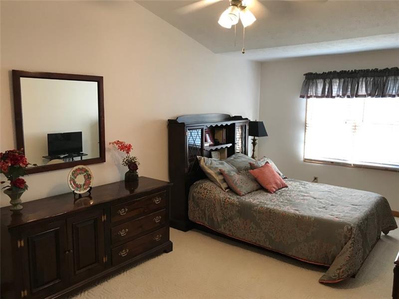 218 Constance Drive McKees Rocks, PA 15136 - Photo 7 of 14