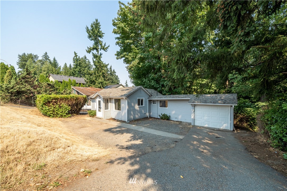 3616 Northeast Sunset Boulevard Renton, WA 98056 - Photo 1 of 1 Gallery Image 1