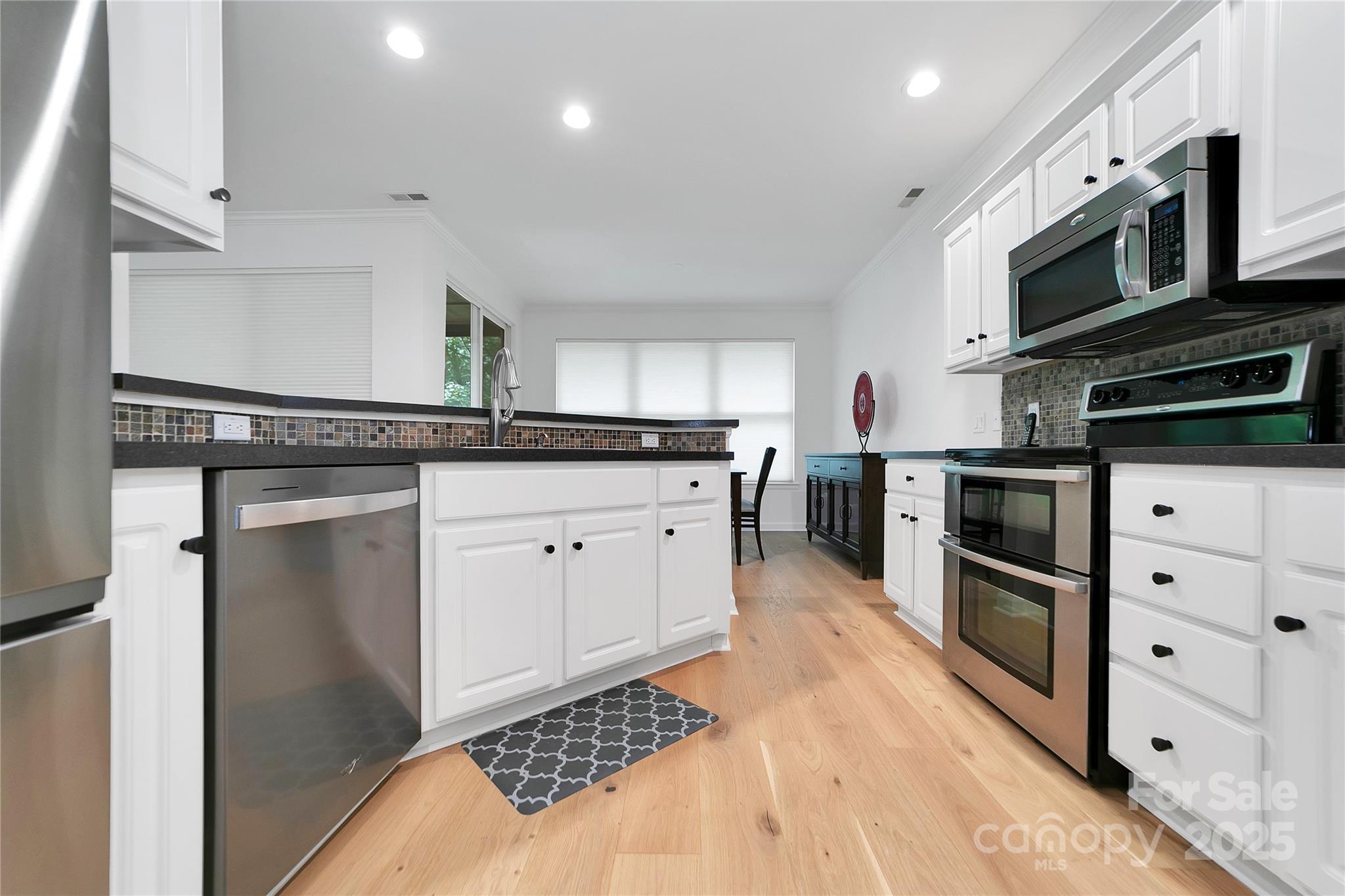 99 Ridgetop Circle Brevard, NC 28712 - Photo 11 of 32 Gallery Image 11