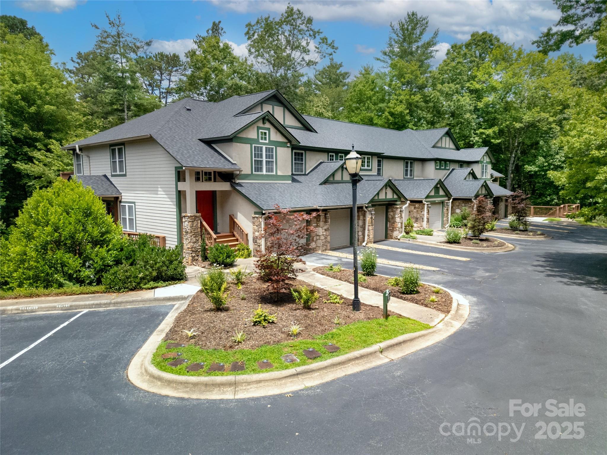 99 Ridgetop Circle Brevard, NC 28712 - Photo 5 of 32 Gallery Image 5