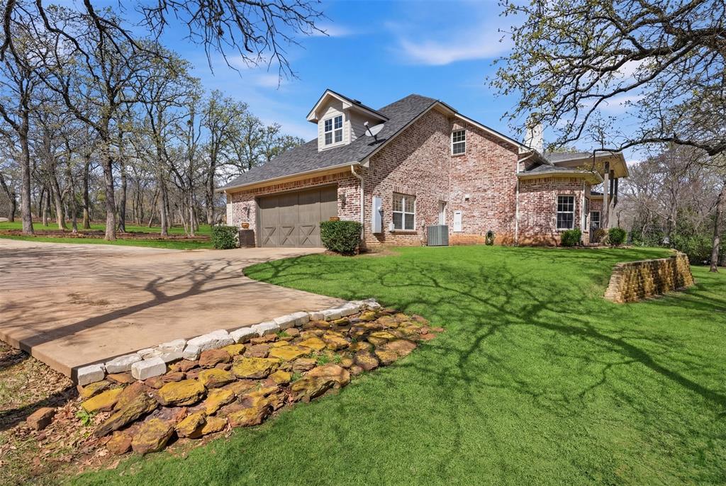 9651 Yellow Rose Lane Pilot Point, TX 76258 - Photo 33 of 38