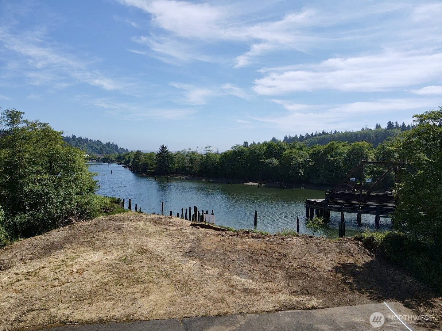 1010 Division Street Hoquiam, WA 98550 - Photo 7 of 40 a view of a lake