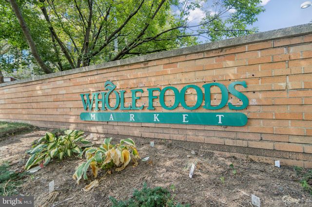 $1,160,000 | 1304 North Danville Street, Arlington, VA 22201