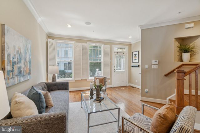 $1,160,000 | 1304 North Danville Street, Arlington, VA 22201