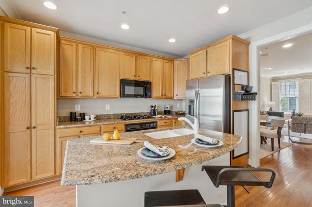 $1,160,000 | 1304 North Danville Street, Arlington, VA 22201