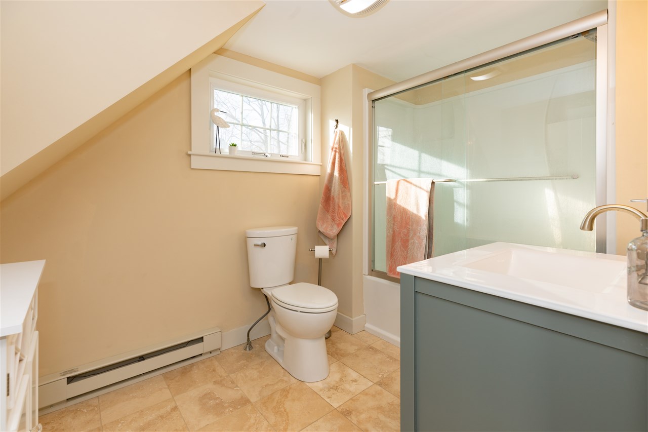 38 Hobbs Road North Hampton, NH 03862 - Photo 22 of 28