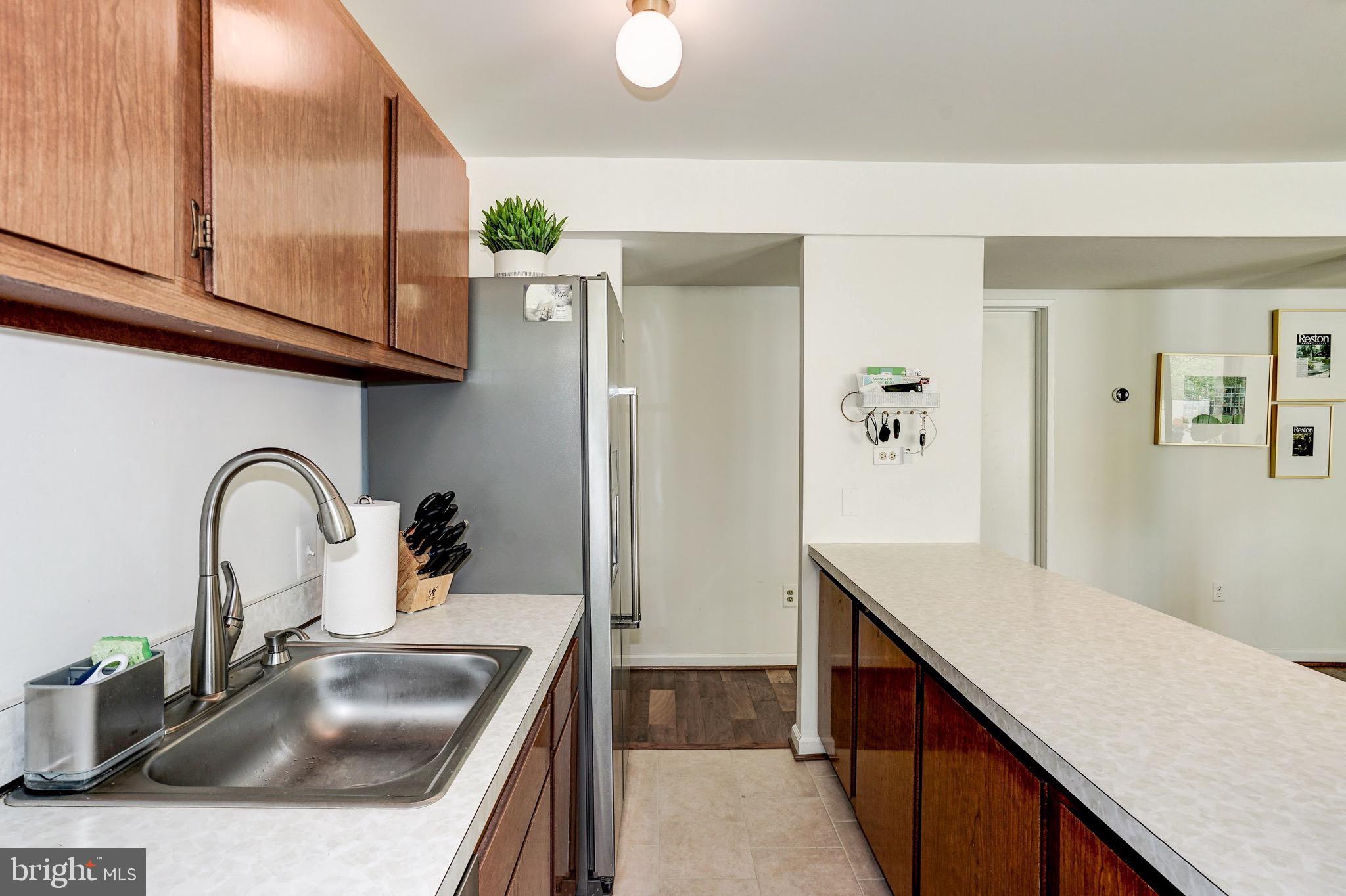 11539 Maple Ridge Road Reston, VA 20190 - Photo 12 of 29