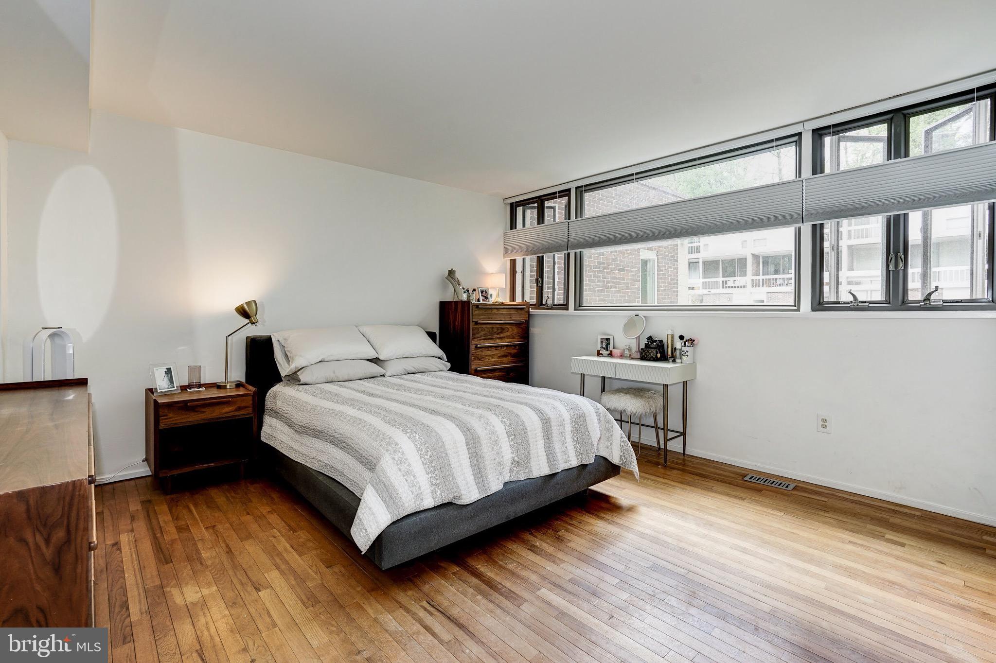 11539 Maple Ridge Road Reston, VA 20190 - Photo 18 of 29 Master Bedroom
