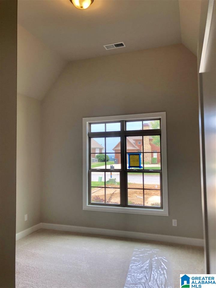 411 Oxford Way Pelham, AL 35124 - Photo 18 of 32