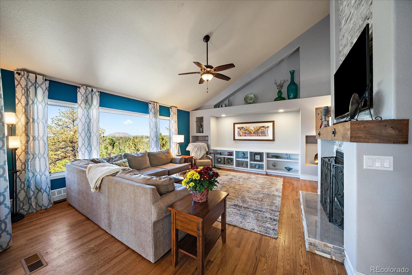 8015 Eagle Road Larkspur, CO 80118 - Photo 8 of 50 Gallery Image 8