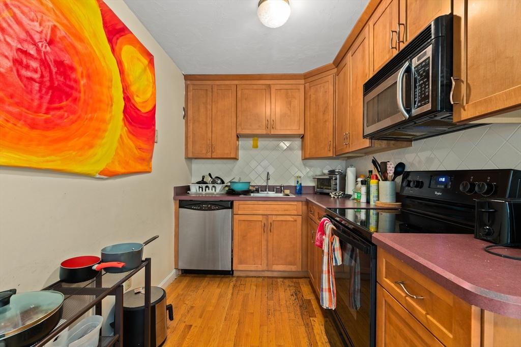 22 Austin Street Boston, MA 02129 - Photo 10 of 17
