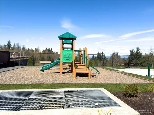 $3,099 | 14707 87th Avenue Southeast, Unit HH4, Snohomish, WA 98296
