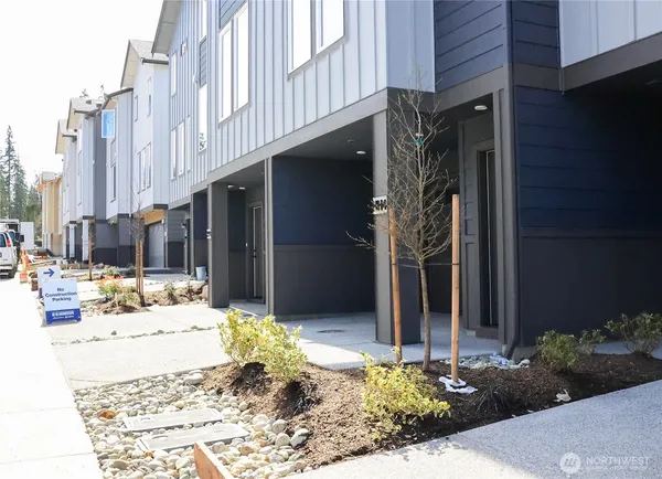 $3,099 | 14707 87th Avenue Southeast, Unit HH4, Snohomish, WA 98296