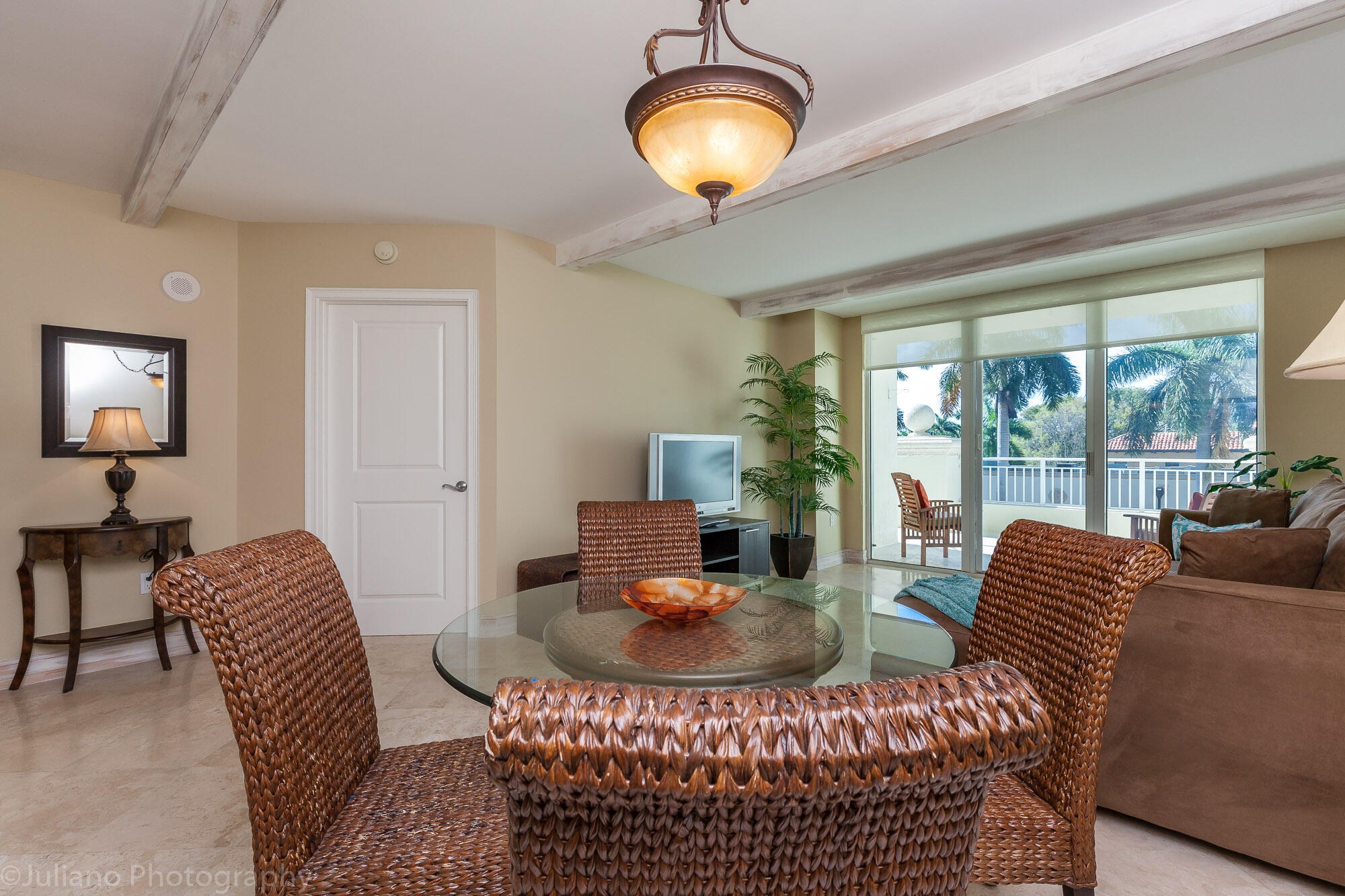 99 Southeast Mizner Boulevard, Unit 323 Boca Raton, FL 33432 - Photo 1 of 17 IMG_3474