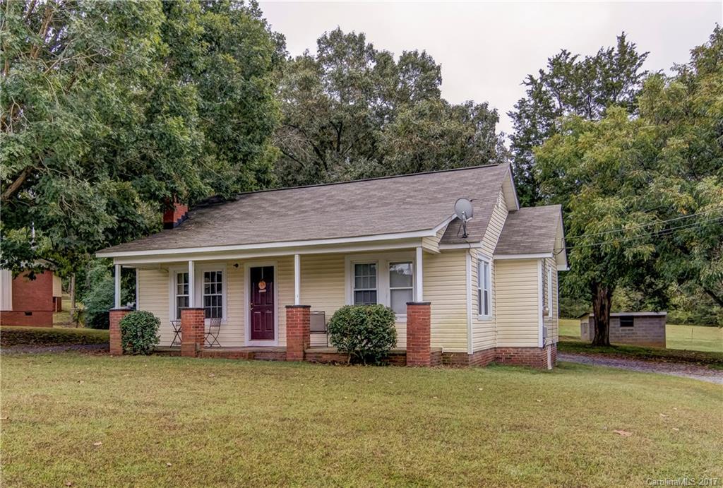 105 Scout Road, Unit 1 Locust, NC 28097 - Photo 3 of 19 Gallery Image 3