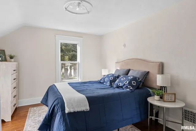 $155,000 | 2326 5th Street, Moline, IL 61265