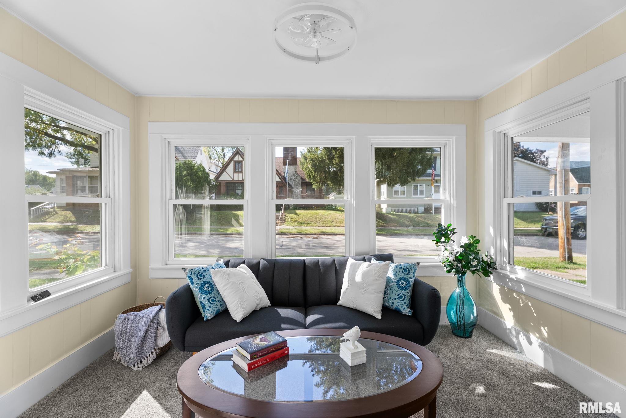 2326 5th Street Moline, IL 61265 - Photo 7 of 22