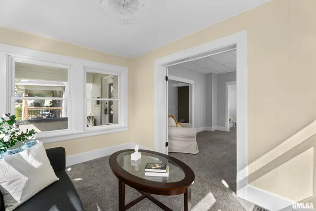 $155,000 | 2326 5th Street, Moline, IL 61265