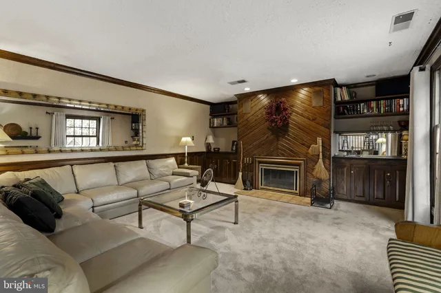 $559,900 | 691 Marlow Drive, York, PA 17402