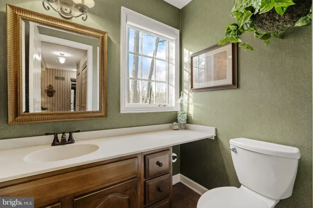 $559,900 | 691 Marlow Drive, York, PA 17402