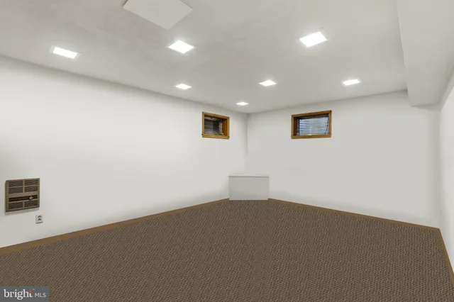 $559,900 | 691 Marlow Drive, York, PA 17402