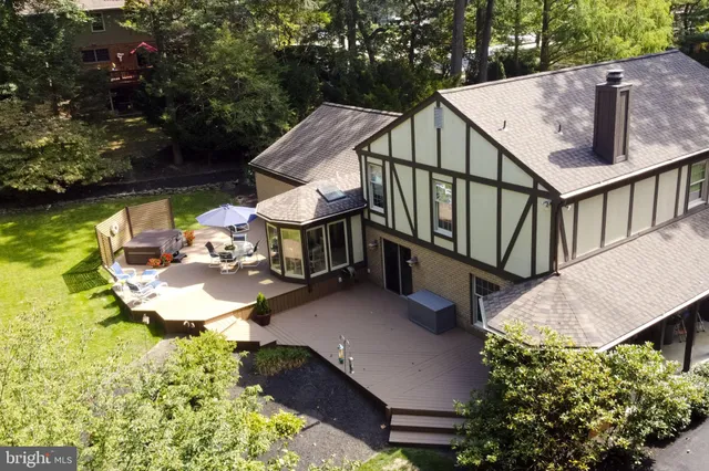 $559,900 | 691 Marlow Drive, York, PA 17402