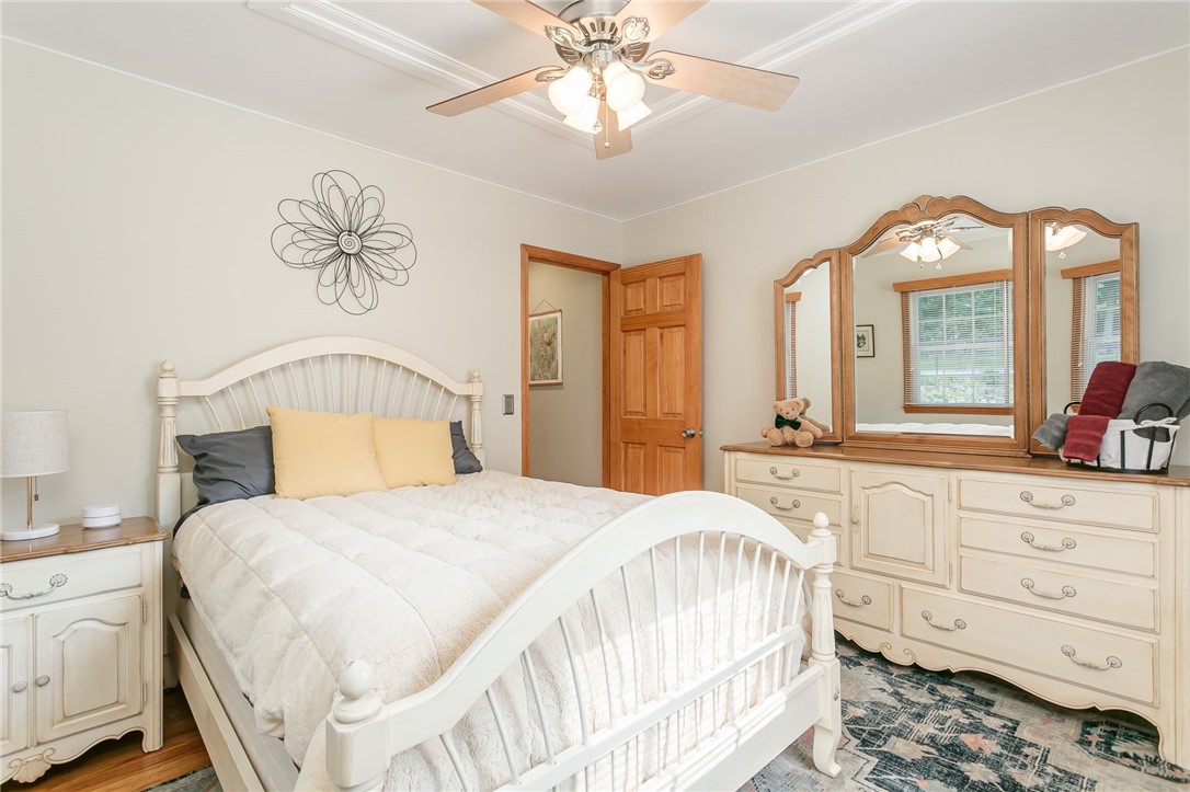 174 Dickinson Road Webster, NY 14580 - Photo 24 of 41