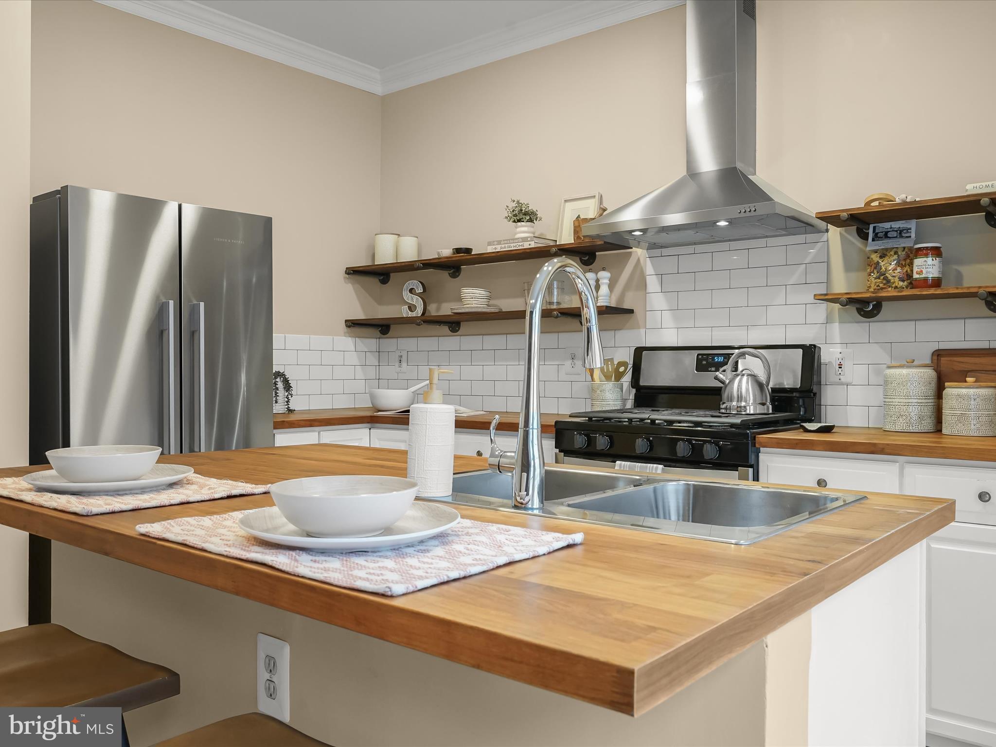 8515 Cameron Street Silver Spring, MD 20910 - Photo 6 of 43 Kitchen