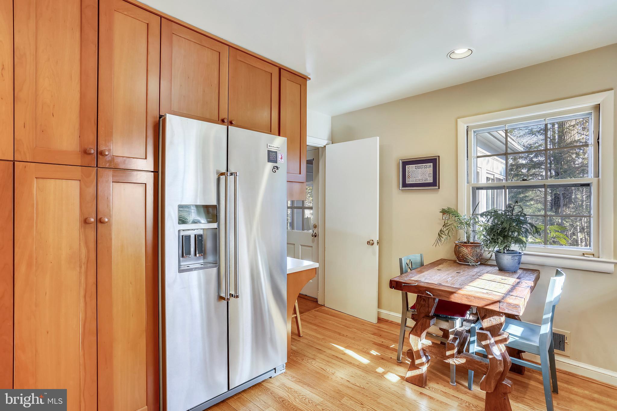 5409 Ridgefield Road Bethesda, MD 20816 - Photo 25 of 56