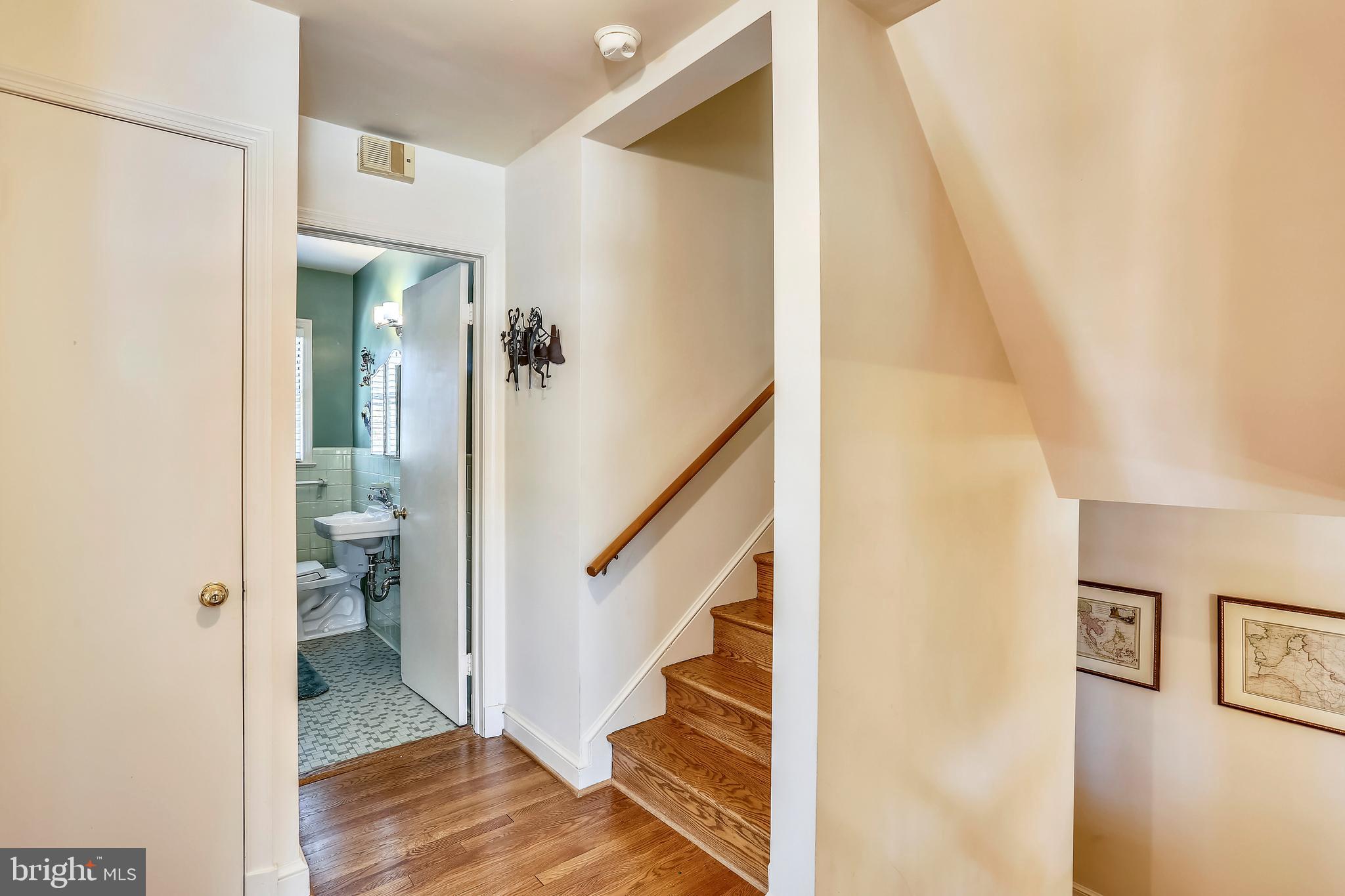 5409 Ridgefield Road Bethesda, MD 20816 - Photo 47 of 56