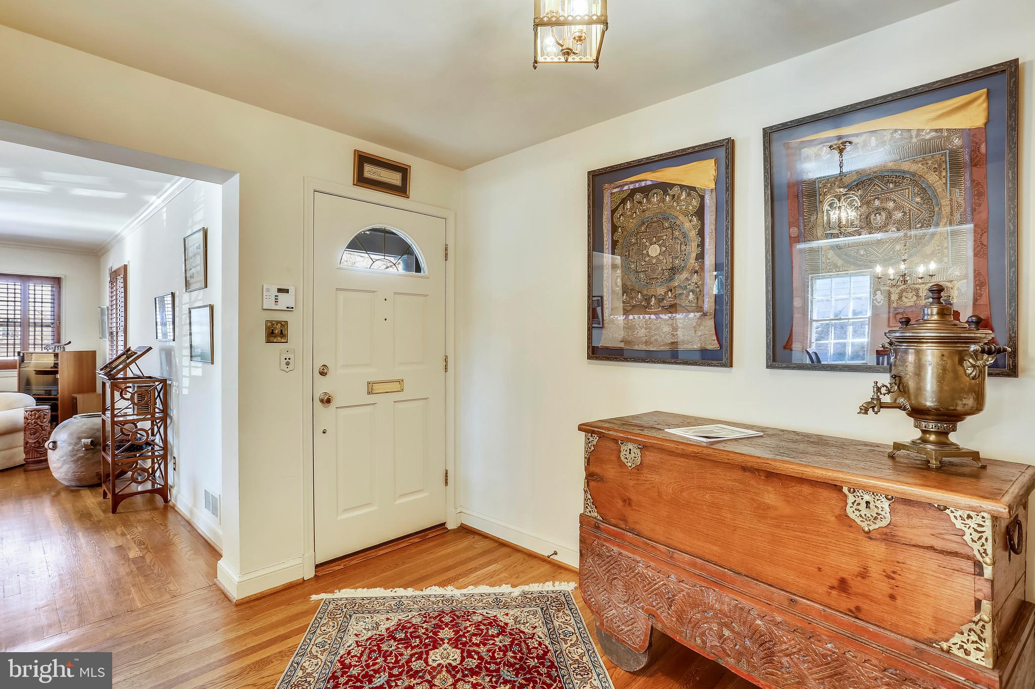 5409 Ridgefield Road Bethesda, MD 20816 - Photo 10 of 56
