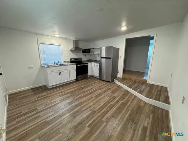 $1,350 | 1209 Raymond Street, Seguin, TX 78155