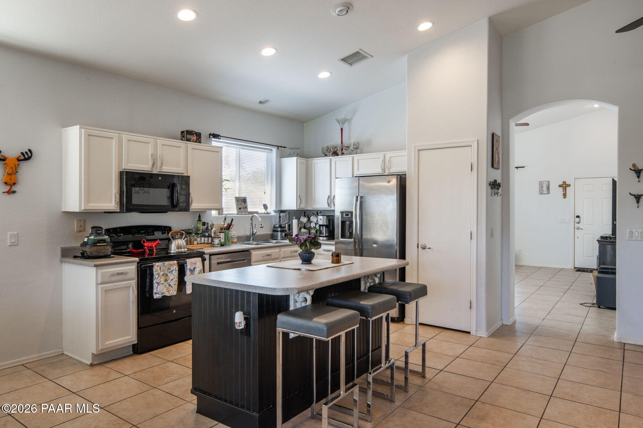 7682 Rabbit Brush Lane Prescott Valley, AZ 86315 - Photo 17 of 69 Kitchen