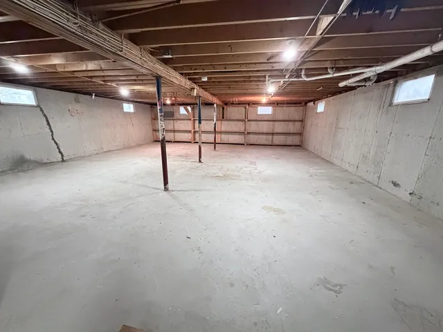 $3,600 | 28 Edgeworth Street, Unit R, Weymouth, MA 02189