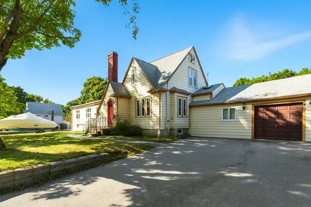 $4,200 | 28 Edgeworth Street, Unit R, Weymouth, MA 02189