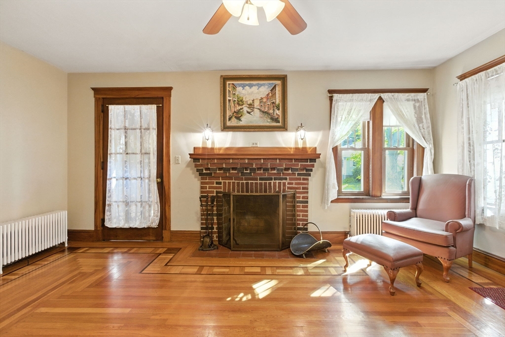 28 Edgeworth Street, Unit R Weymouth, MA 02189 - Photo 5 of 23