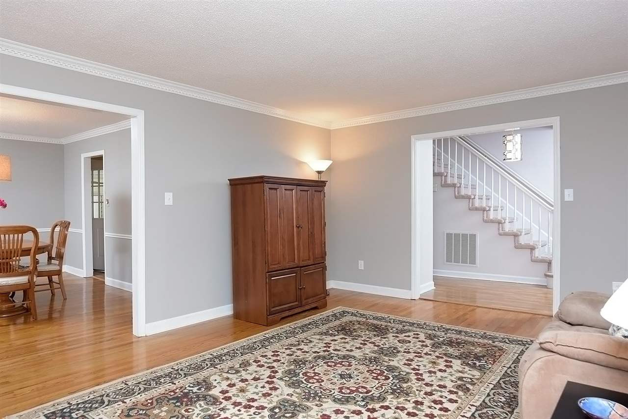 8412 Azalea Place Raleigh, NC 27613 - Photo 4 of 25 Photo 4