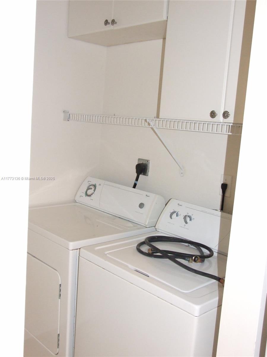 14082 Southwest 50th Court Miramar, FL 33027 - Photo 15 of 20