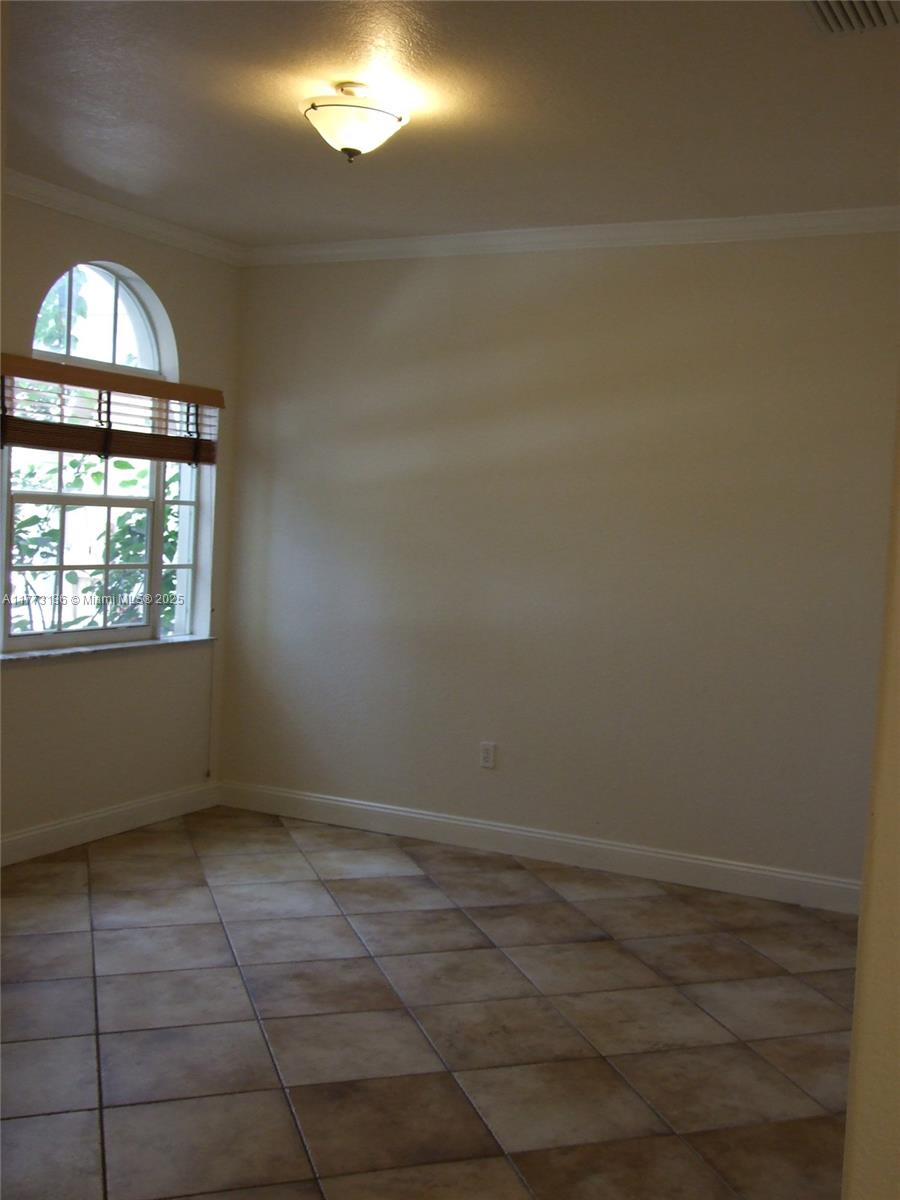 14082 Southwest 50th Court Miramar, FL 33027 - Photo 7 of 20