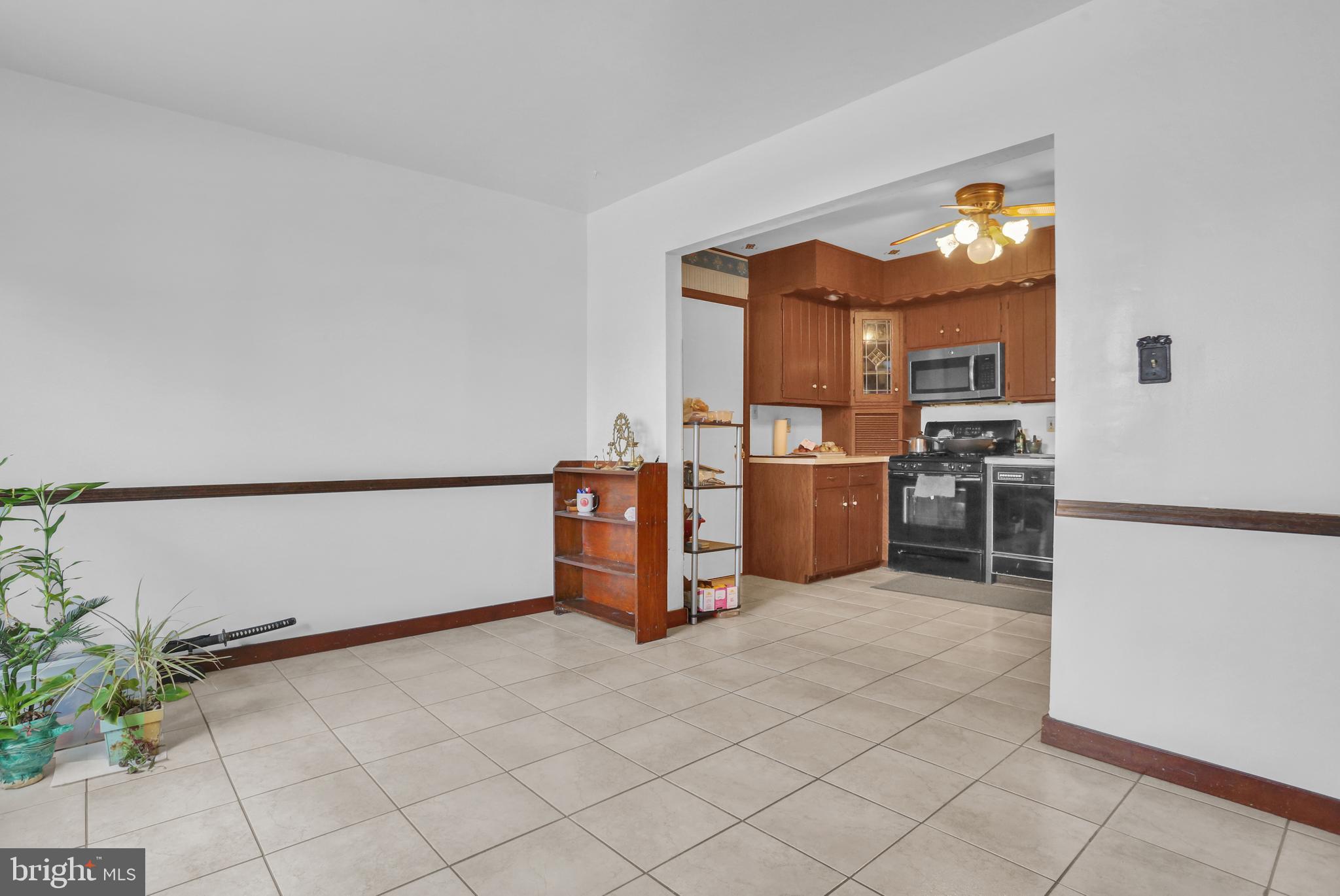 232 Spohn Road Reading, PA 19608 - Photo 11 of 22 Gallery Image 11