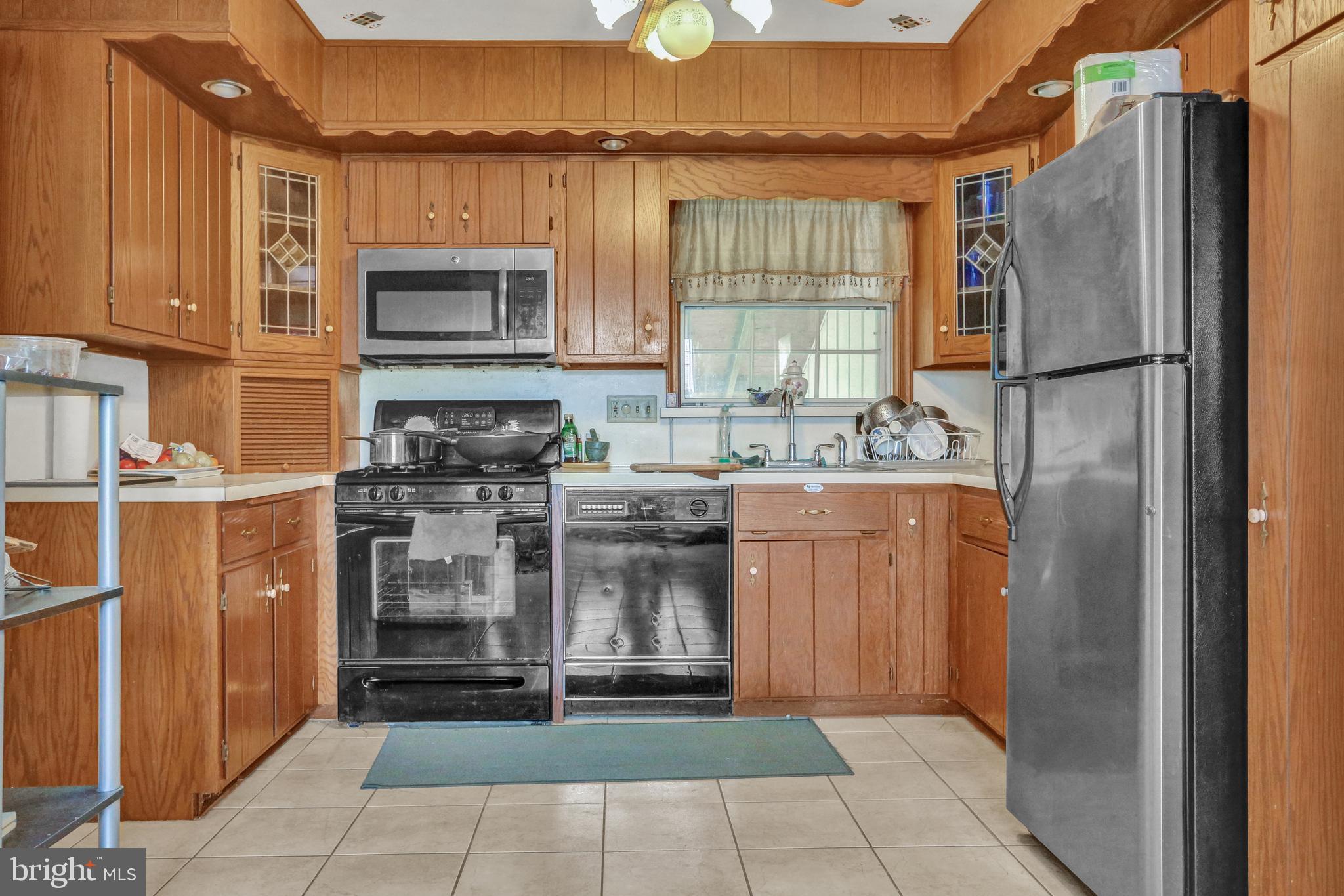 232 Spohn Road Reading, PA 19608 - Photo 7 of 22 Gallery Image 7