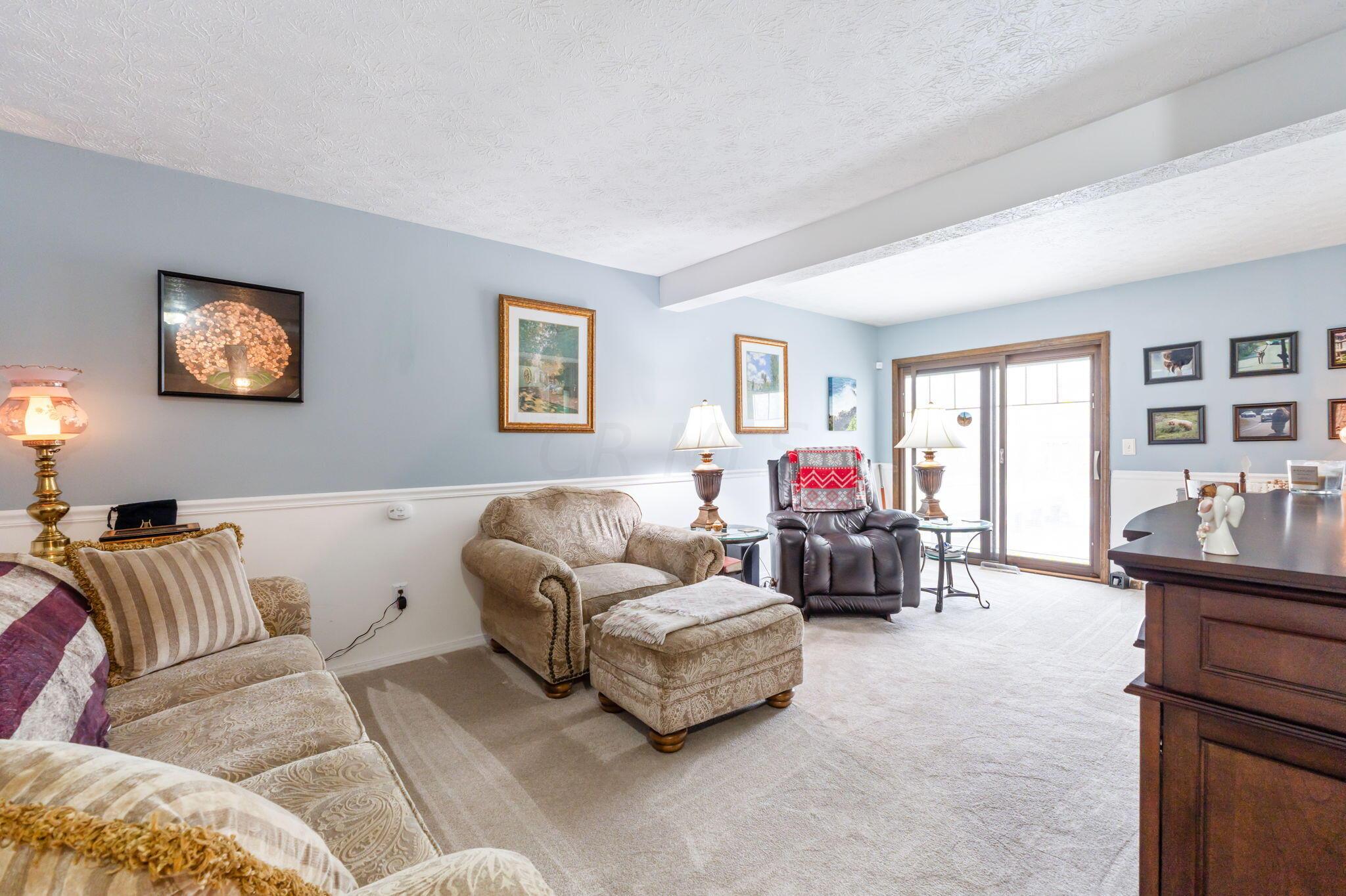3232 Sundale Road Columbus, OH 43232 - Photo 4 of 43 3232 Sundale Rd (Interior)-2