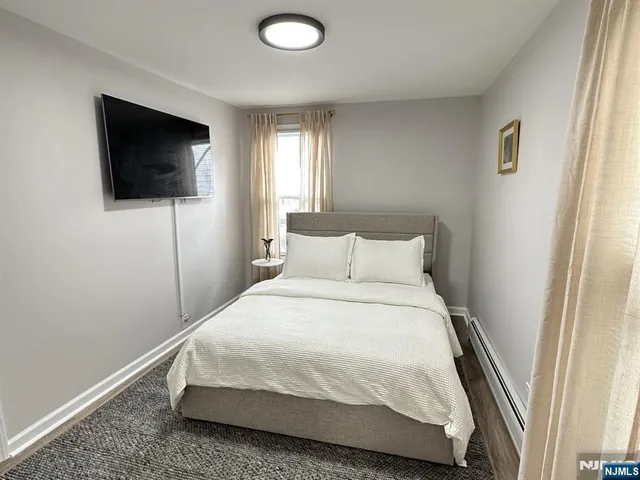 $2,500 | 195 Valley Road, Unit 1, Clifton, NJ 07013