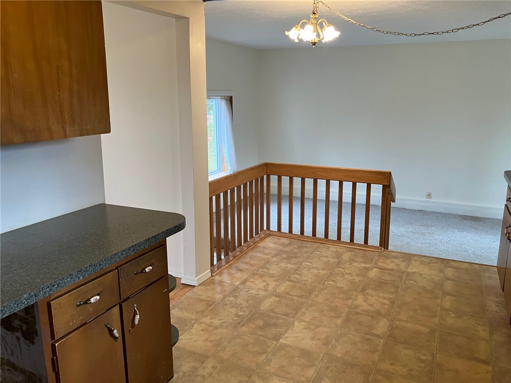 11 Deer Run Rochester, NY 14623 - Photo 11 of 29
View of eating area.